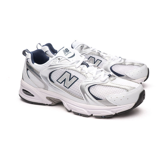 NEW BALANCE 530 SNEAKERS